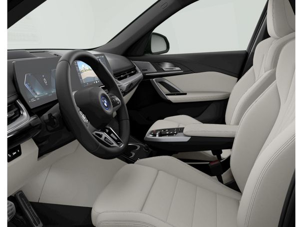 BMW X1 xDrive25e 180 kW image number 5