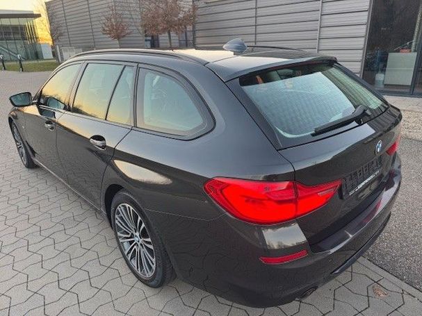 BMW 520d Touring xDrive Sport Line 140 kW image number 7