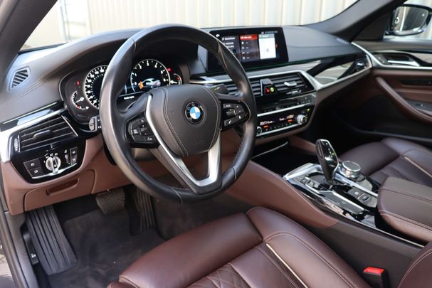 BMW 530i Luxury Line 185 kW image number 16