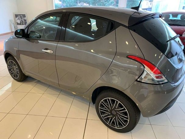 Lancia Ypsilon 51 kW image number 9