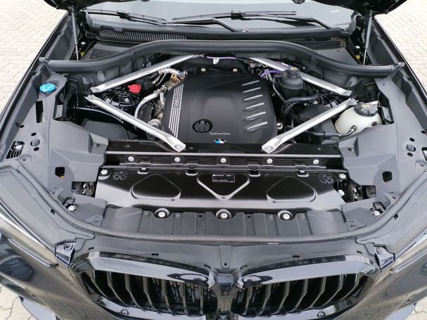 BMW X5 xDrive 250 kW image number 14