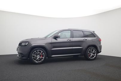 Car image 25