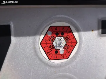 Car image 31
