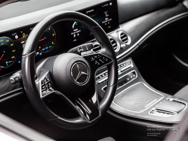 Mercedes-Benz E 220 147 kW image number 10