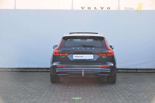 Volvo V60 B3 Ultimate 120 kW image number 3