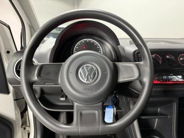 Volkswagen up! 44 kW image number 12