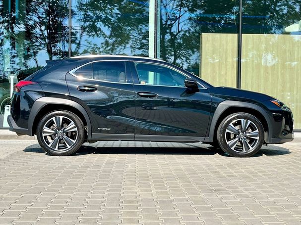 Lexus UX 135 kW image number 2