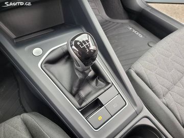 Car image 37