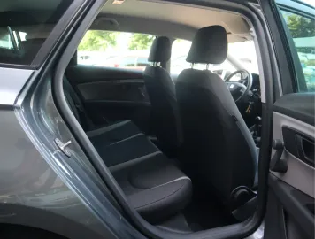 Car image 39