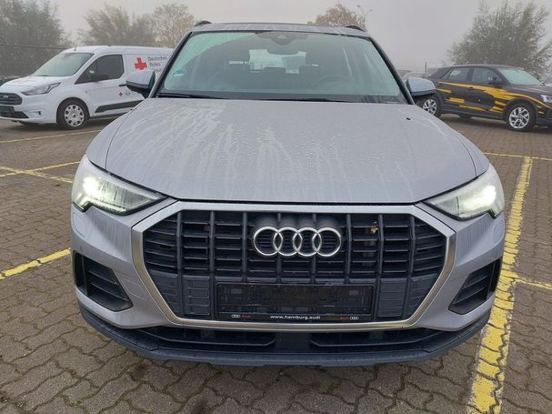 Audi Q3 45 TFSIe 180 kW image number 3