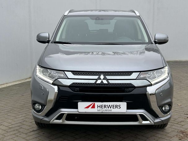 Mitsubishi Outlander 2.4 Plug-In 165 kW image number 20