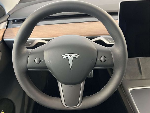 Tesla Model Y Performance AWD Dual Motor 393 kW image number 9