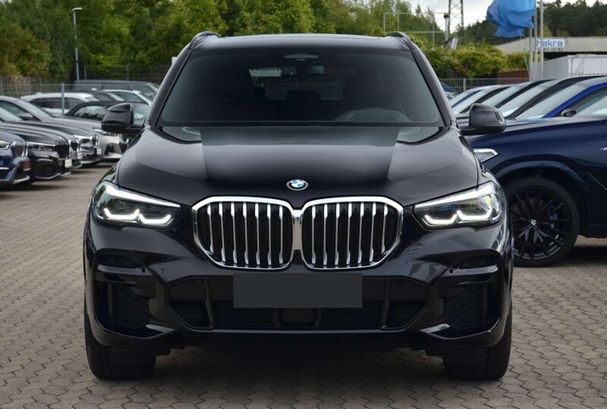 BMW X5 xDrive30d 210 kW image number 3