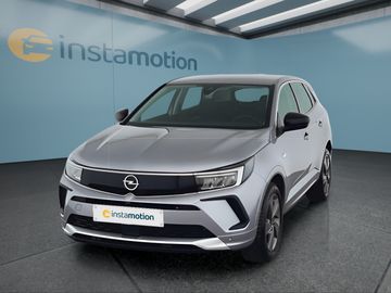 Car image 2