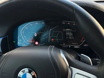Car image 31