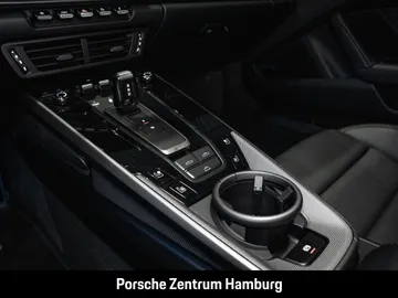 Car image 35