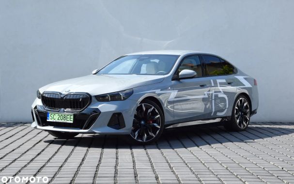 BMW i5 250 kW image number 1