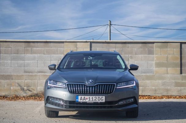 Skoda Superb Combi 2.0 TDI Style DSG 147 kW image number 2