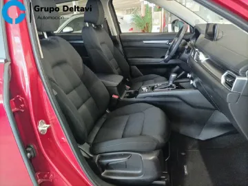 Car image 24