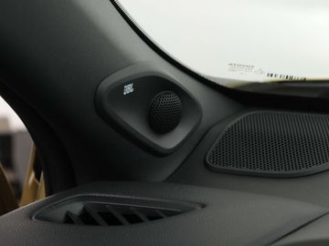 Car image 41