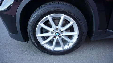 Car image 38