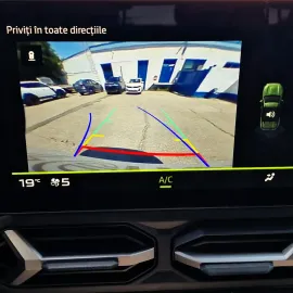 Car image 32