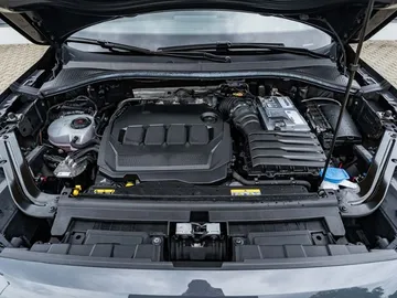 Car image 46