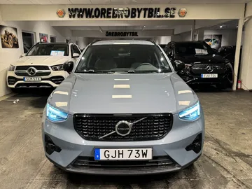 Car image 27