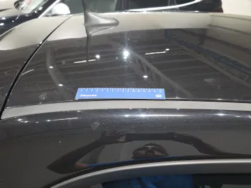 Car image 37