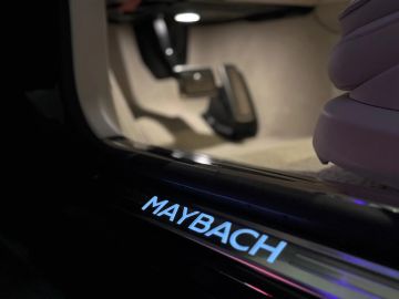 Car image 35