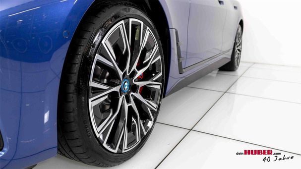 BMW i4 M50 xDrive 400 kW image number 25