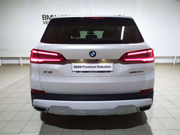 BMW X5 xDrive 195 kW image number 32