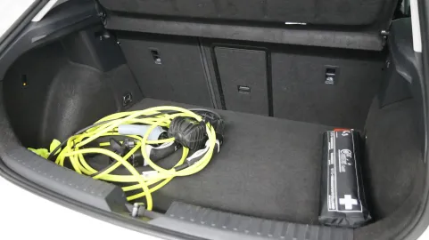 Car image 42