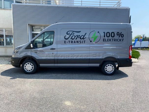 Ford E-Transit Van L3H2 Trend 135 kW image number 7