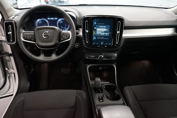 Volvo XC40 B4 R 147 kW image number 9