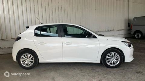Car image 4