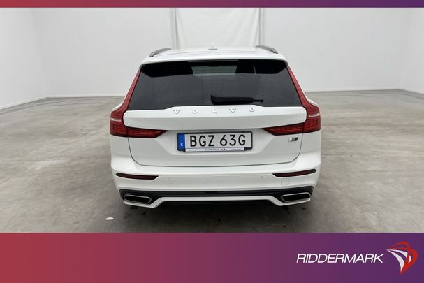 Volvo V60 D4 AWD R-Design 140 kW image number 9