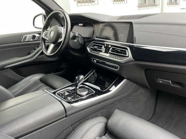 BMW X5 45e xDrive 290 kW image number 7