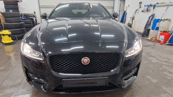 Jaguar XF Sportbrake R-Sport 132 kW image number 3