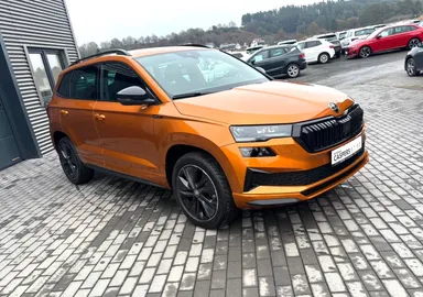 Car image 5