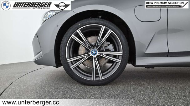 BMW 330 Touring xDrive 185 kW image number 6