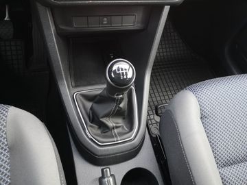 Car image 21