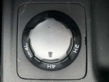 Car image 37