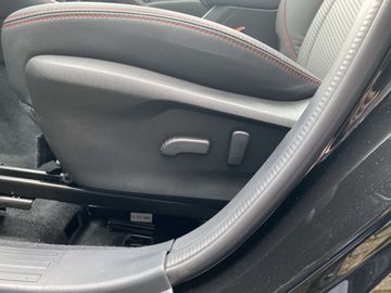 Car image 37