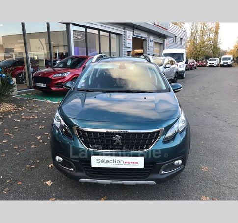 Peugeot 2008 PureTech 130 Allure 96 kW image number 3