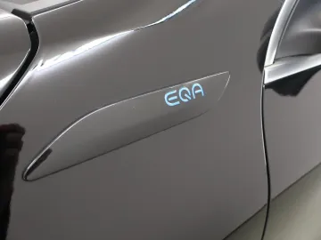 Car image 48