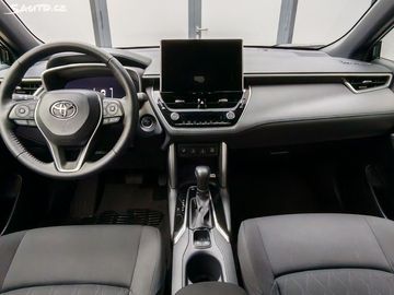 Car image 10