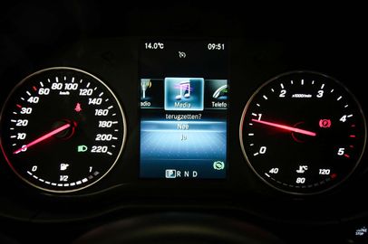 Car image 31