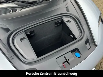 Car image 35