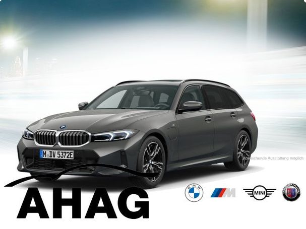 BMW 330e Touring xDrive 215 kW image number 1